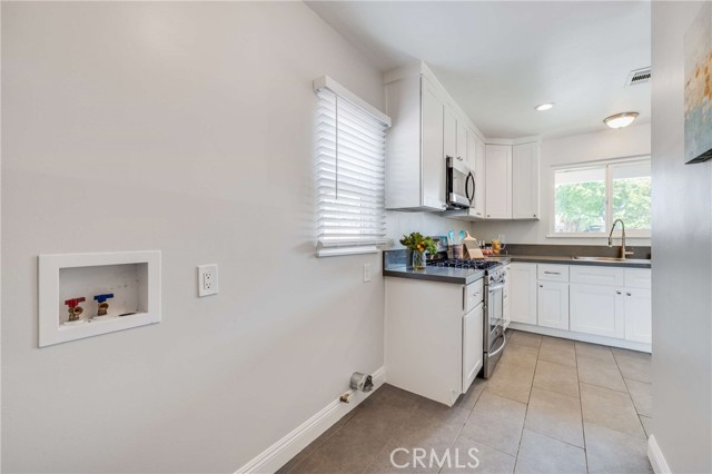 Detail Gallery Image 17 of 32 For 13219 Halcourt, Norwalk,  CA 90650 - 3 Beds | 1 Baths