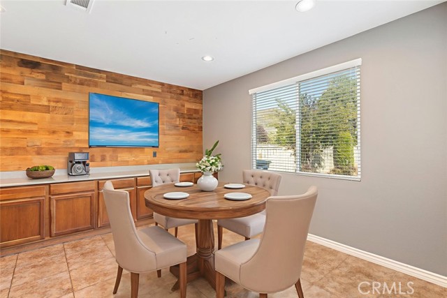 Detail Gallery Image 18 of 53 For 34236 Baja Ct, Lake Elsinore,  CA 92532 - 4 Beds | 2/1 Baths