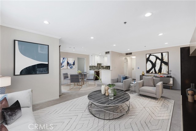 Detail Gallery Image 18 of 49 For 4501 Cedros Ave #240,  Sherman Oaks,  CA 91403 - 2 Beds | 2 Baths