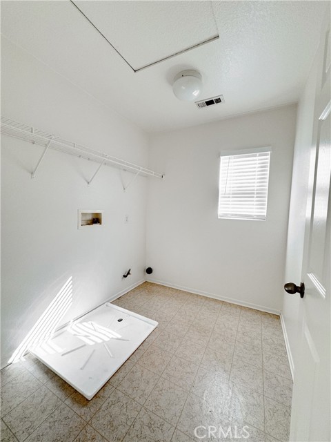 Detail Gallery Image 21 of 37 For 12319 Ojo Caliente St, Victorville,  CA 92392 - 3 Beds | 2/1 Baths