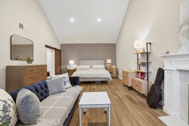 Detail Gallery Image 27 of 56 For 5 Northampton Ct #103,  Newport Beach,  CA 92660 - 3 Beds | 3/1 Baths