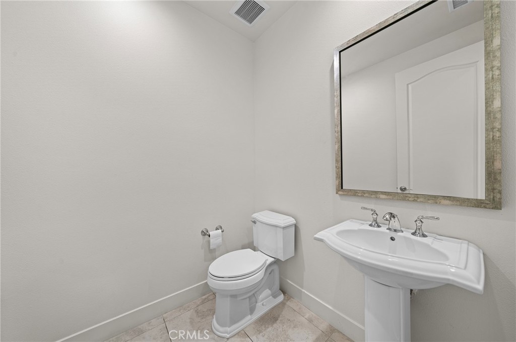 MLS #OC26138633 image #21