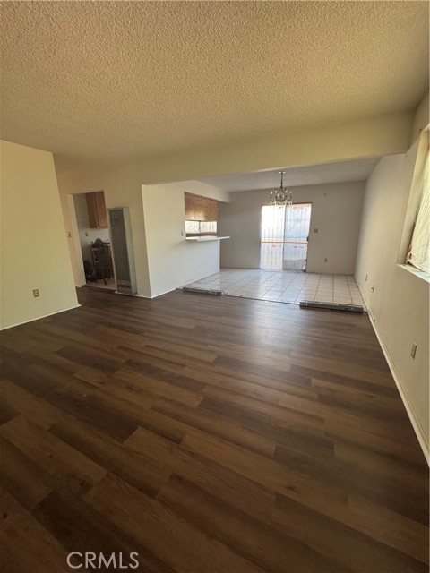 Detail Gallery Image 2 of 17 For 529 531 Sydney Dr, East Los Angeles,  CA 90022 - 5 Beds | 2 Baths