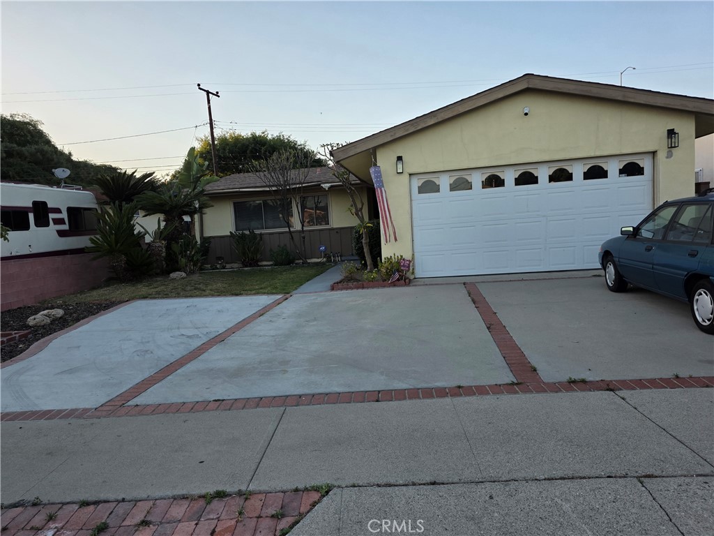 10141 Brockway Street