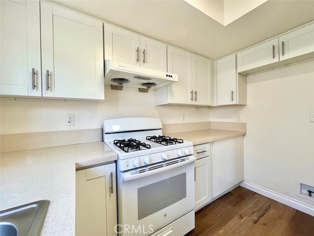 Detail Gallery Image 11 of 31 For 418 N 1st St #D,  Alhambra,  CA 91801 - 3 Beds | 2/1 Baths