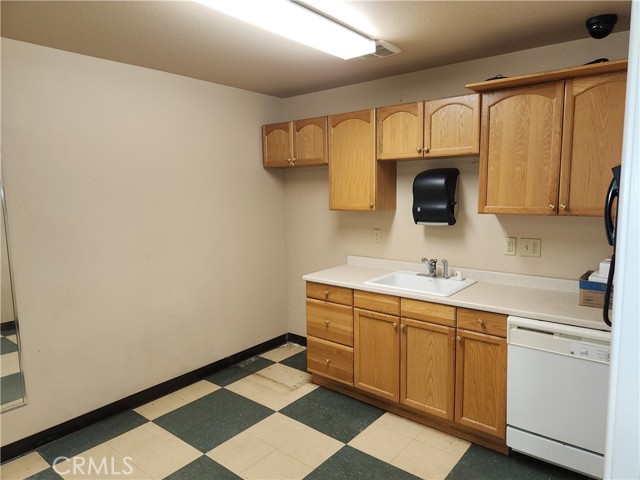 5990 Foster Road, Paradise, California 95969, ,Commercial Lease,For Rent,5990 Foster Road,CRSN25069811