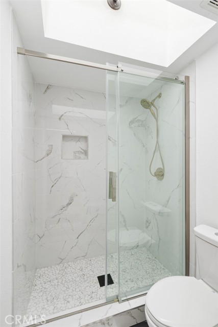 Detail Gallery Image 13 of 24 For 7369 Lakeside, Jurupa Valley,  CA 92509 - 4 Beds | 2 Baths