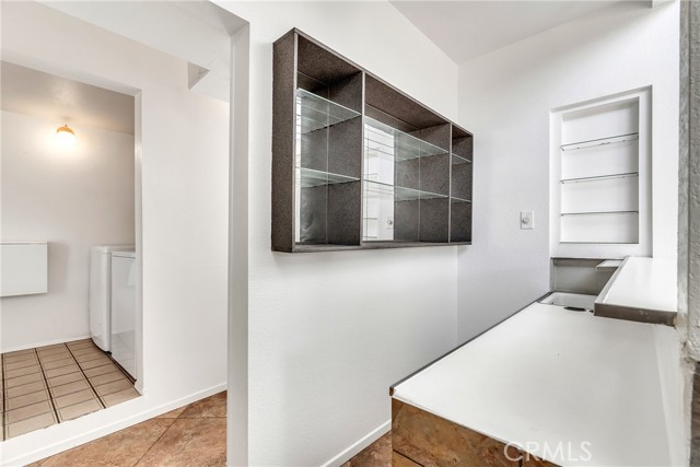 18414 East Benbow Street, Covina CA: https://media.crmls.org/medias/b45af99e-122f-4fc1-82b2-d18fe2f19769.jpg