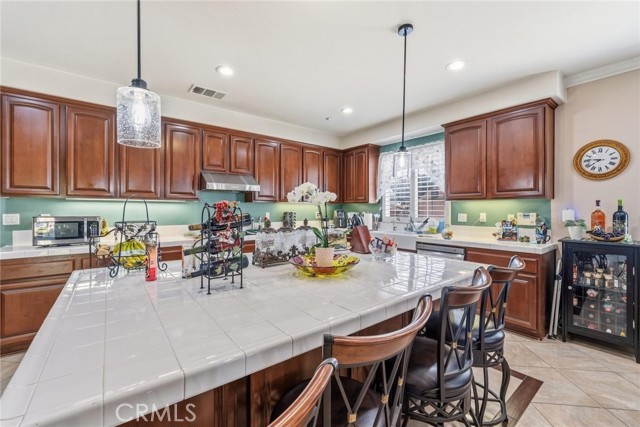 Detail Gallery Image 28 of 75 For 16636 Parsley, Fontana,  CA 92337 - 5 Beds | 3/1 Baths