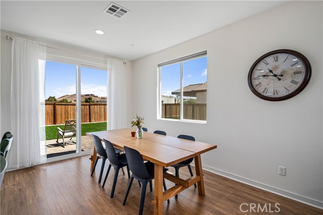 Detail Gallery Image 15 of 37 For 3615 Santa Monica Ct, Rosamond,  CA 93560 - 4 Beds | 2 Baths