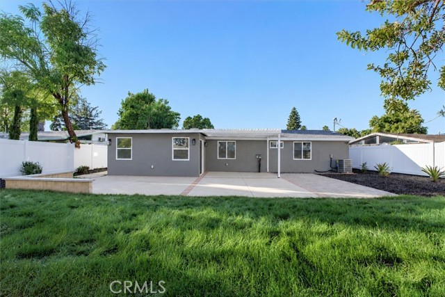 11158 Orion Ave photo 44