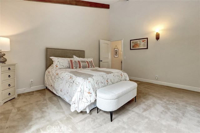 Detail Gallery Image 48 of 65 For 4751 Topeka Dr, Tarzana,  CA 91356 - 5 Beds | 6 Baths