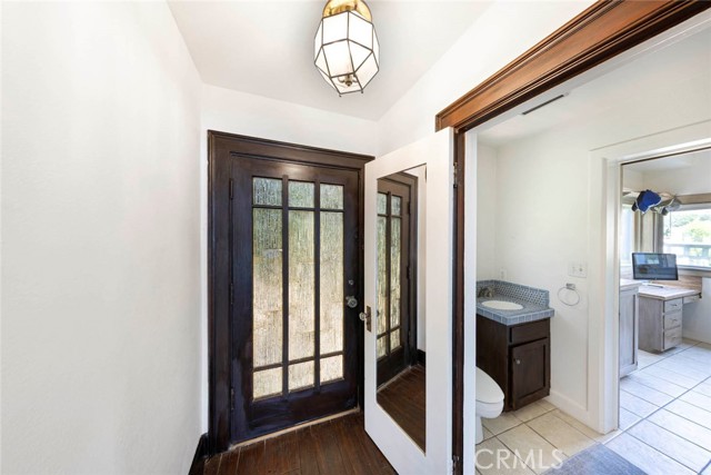 1051 Marine Drive, Laguna Beach CA: https://media.crmls.org/medias/b45d473a-a19a-4666-8376-2898459686e1.jpg