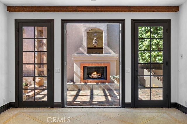 Detail Gallery Image 17 of 74 For 1316 Beverly Grove Pl, Beverly Hills,  CA 90210 - 5 Beds | 7/2 Baths