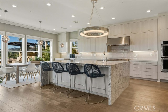 Detail Gallery Image 6 of 49 For 11937 Ancona Way, Porter Ranch,  CA 91326 - 6 Beds | 5/1 Baths