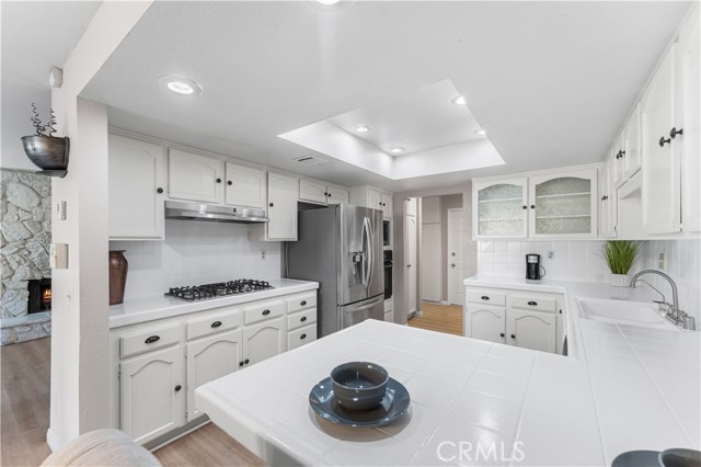 Detail Gallery Image 25 of 56 For 215 Hawk Ln, Palmdale,  CA 93551 - 3 Beds | 3 Baths