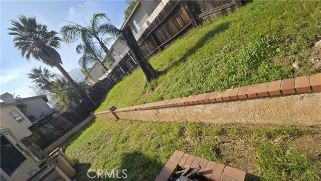 Detail Gallery Image 31 of 35 For 10387 Crossing Green Cir, Moreno Valley,  CA 92557 - 4 Beds | 2/1 Baths