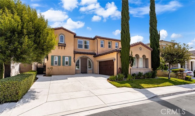 3906 Galway Bay Road, Yorba Linda CA: https://media.crmls.org/medias/b460ad4c-83fe-4f3b-ae7d-31879c87c5f1.jpg