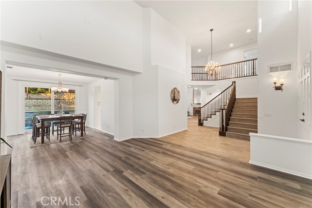 Detail Gallery Image 7 of 39 For 921 Camino Vera Cruz, Camarillo,  CA 93010 - 4 Beds | 3/1 Baths