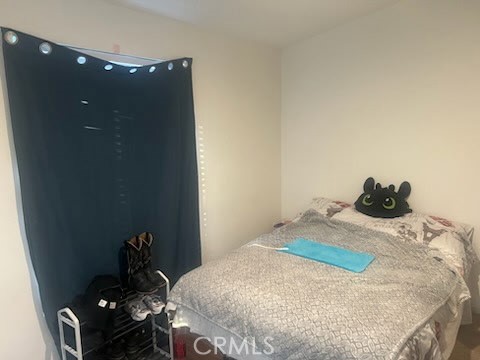 Detail Gallery Image 4 of 8 For 700 South Shefter Ave #36, Shafter,  CA 93263 - 3 Beds | 2 Baths