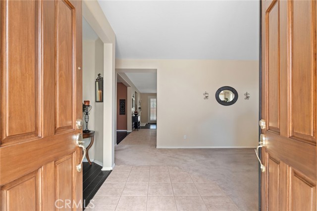 Detail Gallery Image 3 of 30 For 13512 Aspen Leaf Lane, Corona,  CA 92880 - 3 Beds | 2/1 Baths