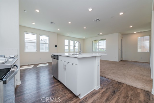12173 Meridian, Rancho Cucamonga CA: https://media.crmls.org/medias/b461e915-9e05-470e-a886-6b56807ece78.jpg