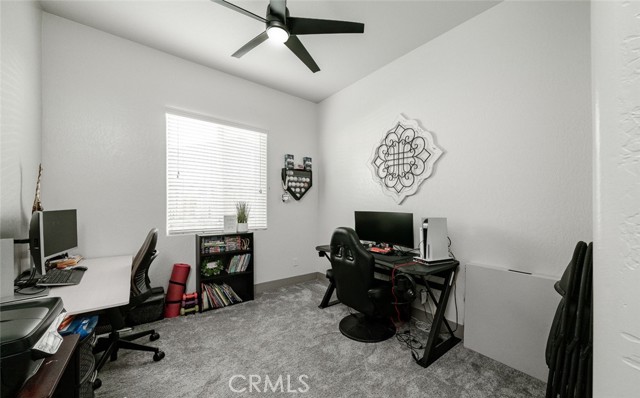 825 Spring W Street, Madera CA: https://media.crmls.org/medias/b462daf7-b8a0-4e1a-aceb-196ed6cdfe5b.jpg