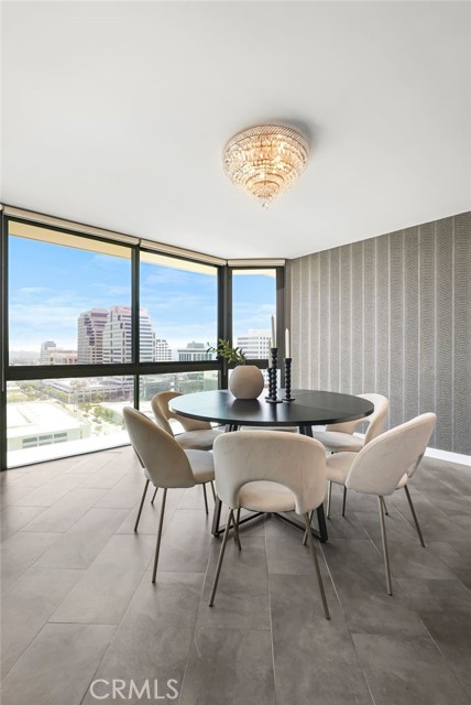 Detail Gallery Image 20 of 66 For 222 Monterey Rd #1203,  Glendale,  CA 91206 - 2 Beds | 2 Baths