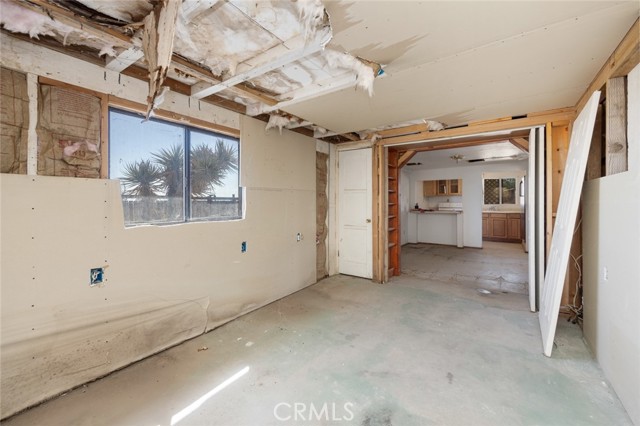 Detail Gallery Image 11 of 45 For 56312 Cone Bld, Landers,  CA 92285 - 1 Beds | 1 Baths