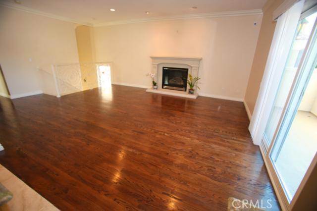 215 Irena Avenue, Redondo Beach, California 90277, 4 Bedrooms Bedrooms, ,3 BathroomsBathrooms,Residential,Sold,Irena,S11023009