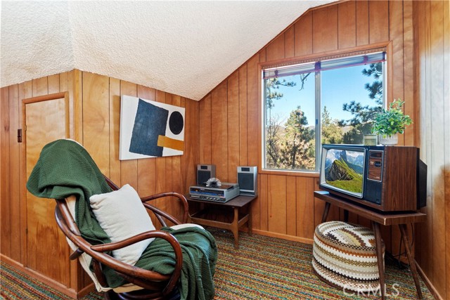 Detail Gallery Image 30 of 39 For 40192 Narrow Ln, Big Bear Lake,  CA 92315 - 3 Beds | 2 Baths