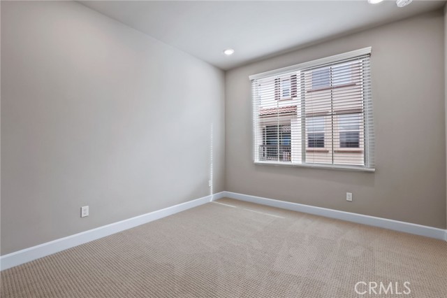 Detail Gallery Image 16 of 24 For 19109 Azul Ln, Huntington Beach,  CA 92648 - 4 Beds | 2/1 Baths