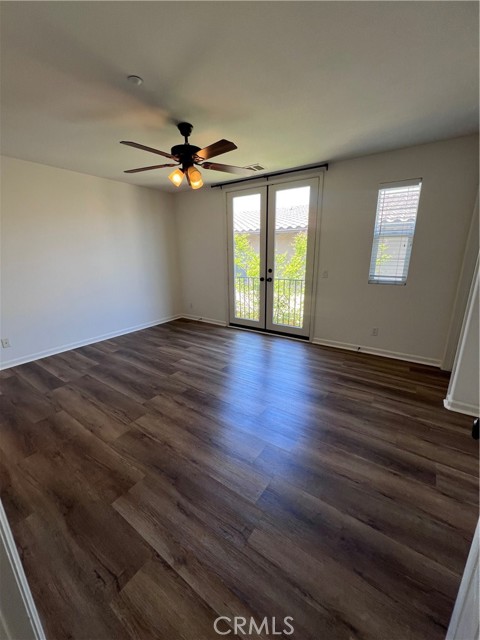 Detail Gallery Image 9 of 36 For 4432 Owens St #104,  Corona,  CA 92883 - 3 Beds | 2/1 Baths
