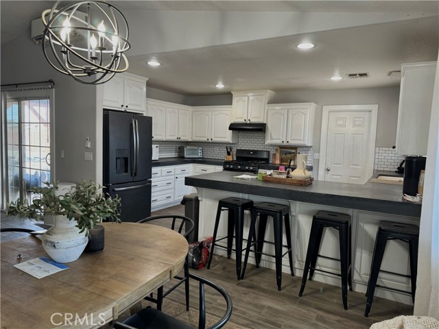 Detail Gallery Image 2 of 13 For 4681 Round up Rd, Twentynine Palms,  CA 92277 - 3 Beds | 2 Baths