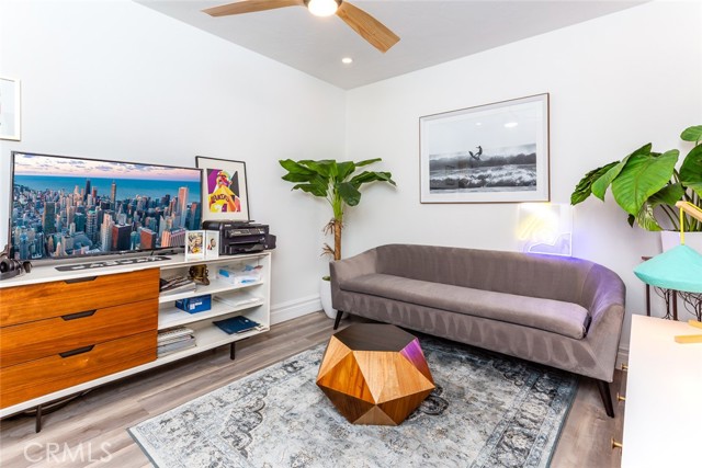 2718 N Wright Street, Santa Ana CA: https://media.crmls.org/medias/b4678f56-c819-46c3-b7c4-f18852c6c9cb.jpg