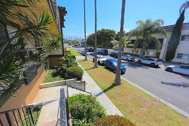 1112 S Meyler Street, San Pedro CA: https://media.crmls.org/medias/b46847f8-ca13-48a7-837d-79f05b829a12.jpg