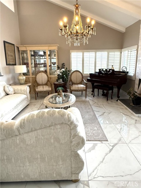 Detail Gallery Image 16 of 27 For 5156 Campo, Woodland Hills,  CA 91364 - 4 Beds | 4 Baths