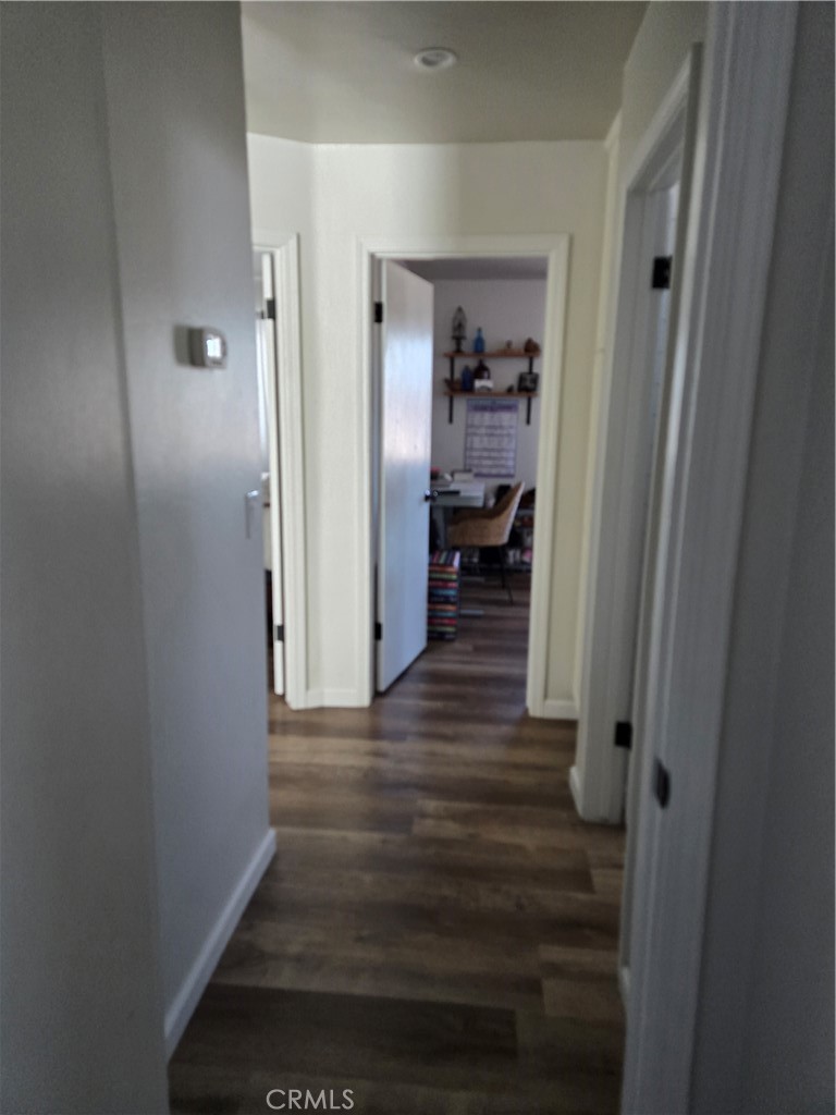 https://media.crmls.org/medias/b468a385-daf8-4f08-95cf-dee665555fad.jpg?preset=X-Large