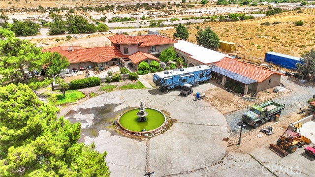 Detail Gallery Image 2 of 26 For 5843 Arrowhead Lake Rd, Hesperia,  CA 92345 - 7 Beds | 6 Baths