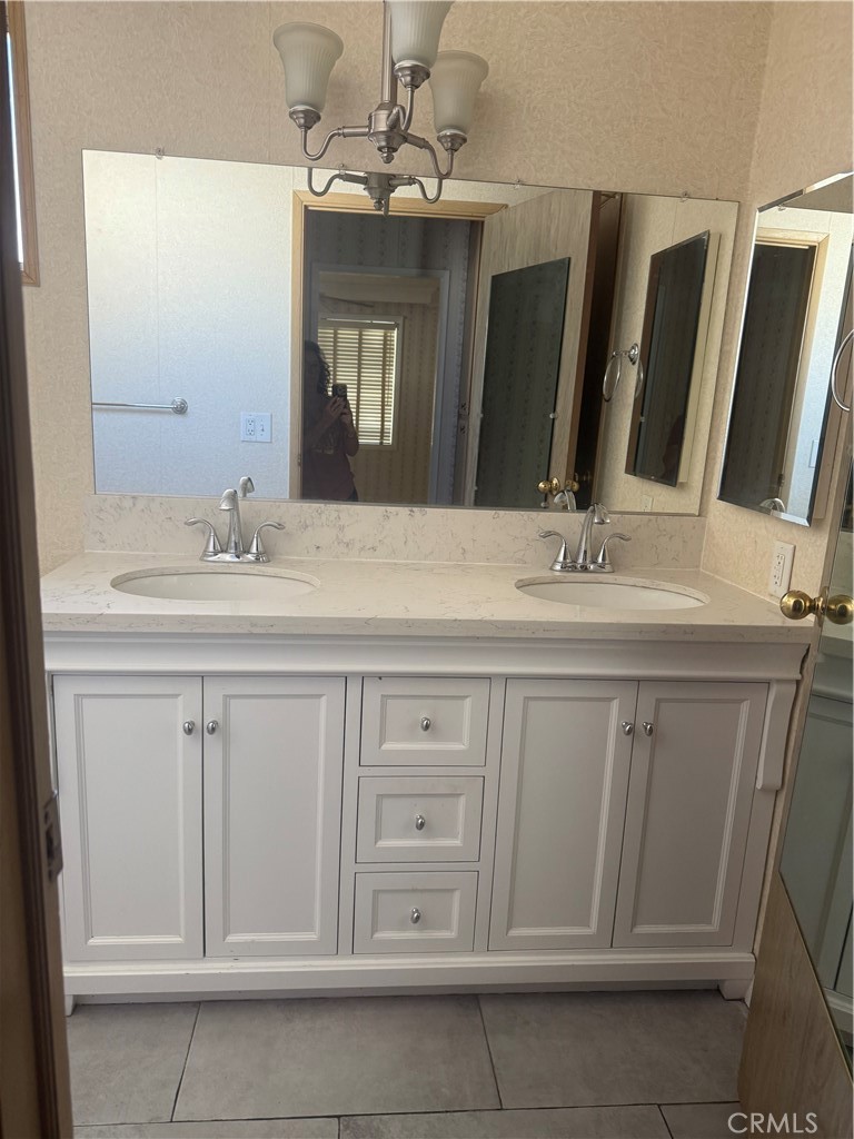 MLS #IV25270688 image #18