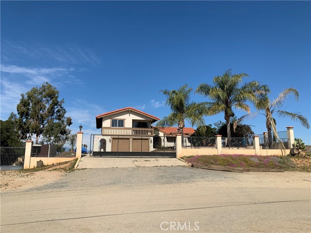 12350 Road Runner Ridge, Riverside, CA 92503