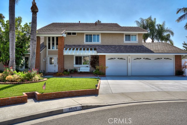 9949 Peralta River Circle, Fountain Valley, CA 92708