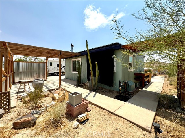 Detail Gallery Image 2 of 42 For 60885 Sonora Rd, Joshua Tree,  CA 92252 - 0 Beds | 1/1 Baths