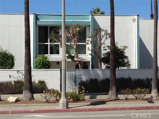 691 The Village, Redondo Beach, California 90277, 2 Bedrooms Bedrooms, ,1 BathroomBathrooms,Residential,Sold,The Village,AR16008784