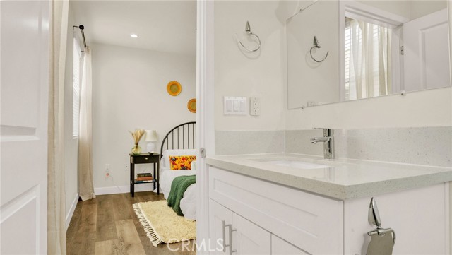 Detail Gallery Image 35 of 45 For 9237 Wakefield Ave #11,  Panorama City,  CA 91402 - 4 Beds | 3/1 Baths