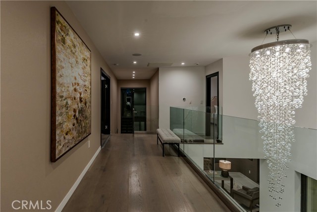 Detail Gallery Image 31 of 46 For 3030 Deep Canyon Dr, Beverly Hills,  CA 90210 - 5 Beds | 6 Baths