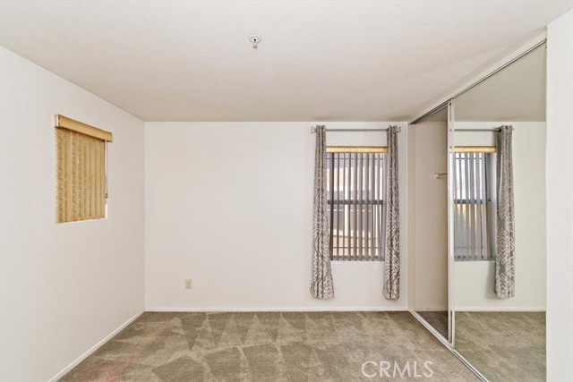 Detail Gallery Image 24 of 32 For 16757 Escalon, Fontana,  CA 92336 - 5 Beds | 3/1 Baths