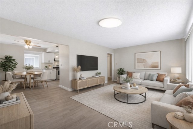 Detail Gallery Image 5 of 32 For 5932 Santa Barbara Ave #B,  Garden Grove,  CA 92845 - 2 Beds | 1 Baths