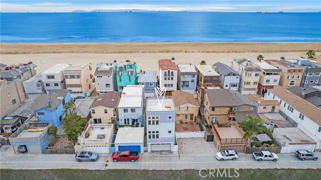 Detail Gallery Image 16 of 22 For 55 B Surfside Ave, Surfside,  CA 90740 - 4 Beds | 4 Baths