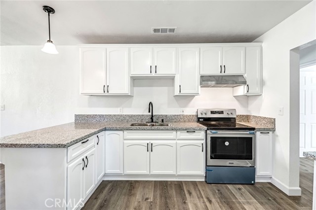 3525 E Hammond Avenue, Fresno CA: https://media.crmls.org/medias/b4701421-2f6d-4860-a5cc-6ce17f048af8.jpg